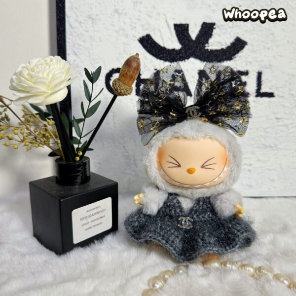 6_2b3fbce1fecbf1ef624e46c155f3dbea.jpg POP MART Labubu Replacing Clothes Set, Labubu Outfit Chanel (No Dolls)