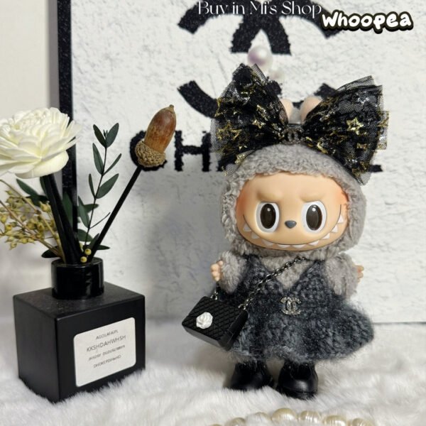 7_e5bd3654d55a89e60643dae47b36c268.jpg POP MART Labubu Replacing Clothes Set, Labubu Outfit Chanel (No Dolls)