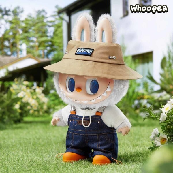 d206dd71713f83b77b53ecddfa86f55c.jpg THE MONSTERS Fall In Wild Series Pendant & Vinyl Plush Doll