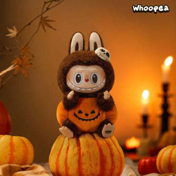 e0c1699037014bef95c4573b3bd559e9.jpg LABUBU Happy Halloween Party Series-Sitting Pumpkin Vinyl Plush Pendant